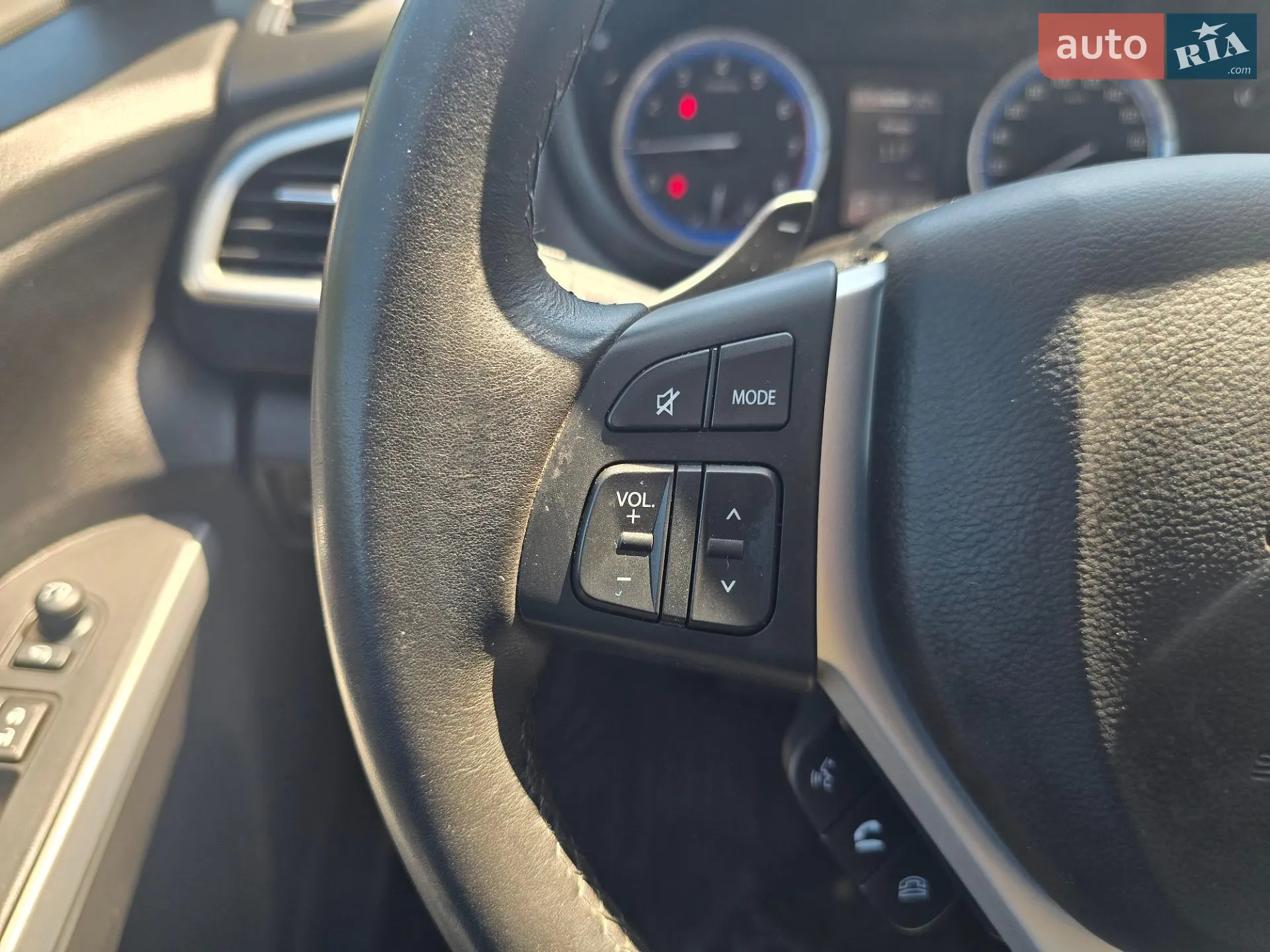 2014 Suzuki SX4 - мініатюра 49