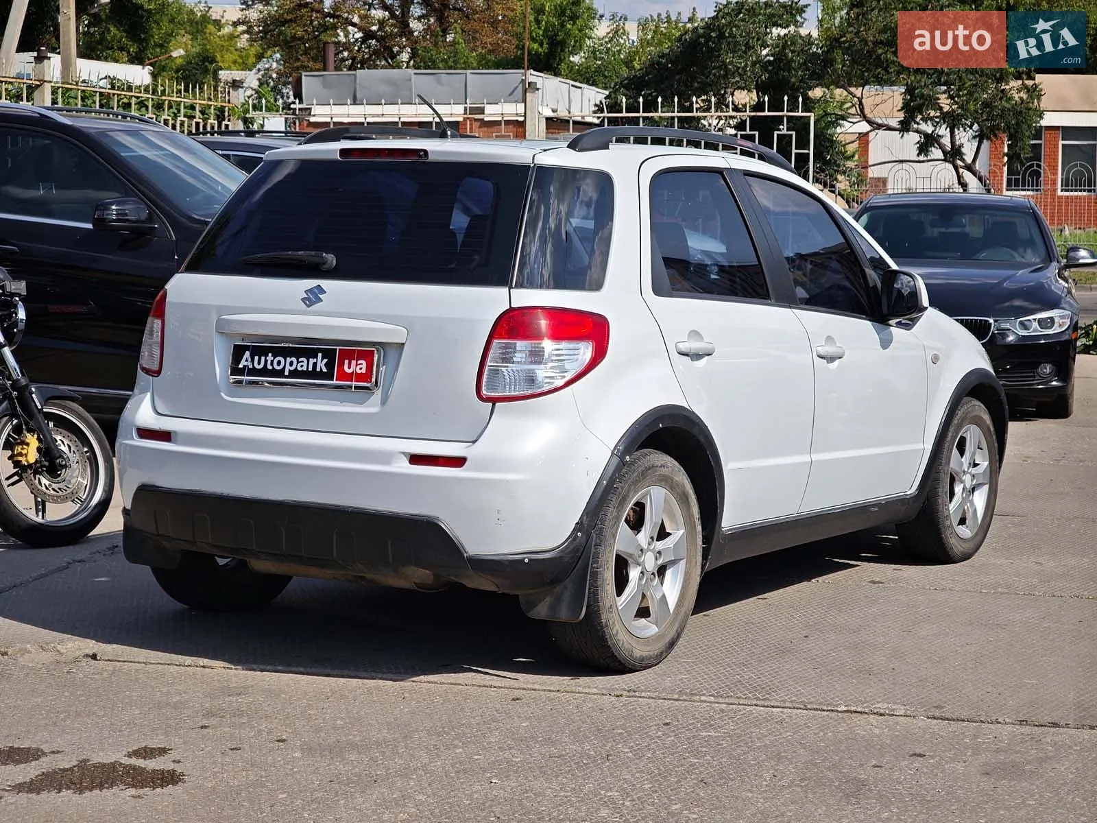 2011 Suzuki SX4 - мініатюра 10