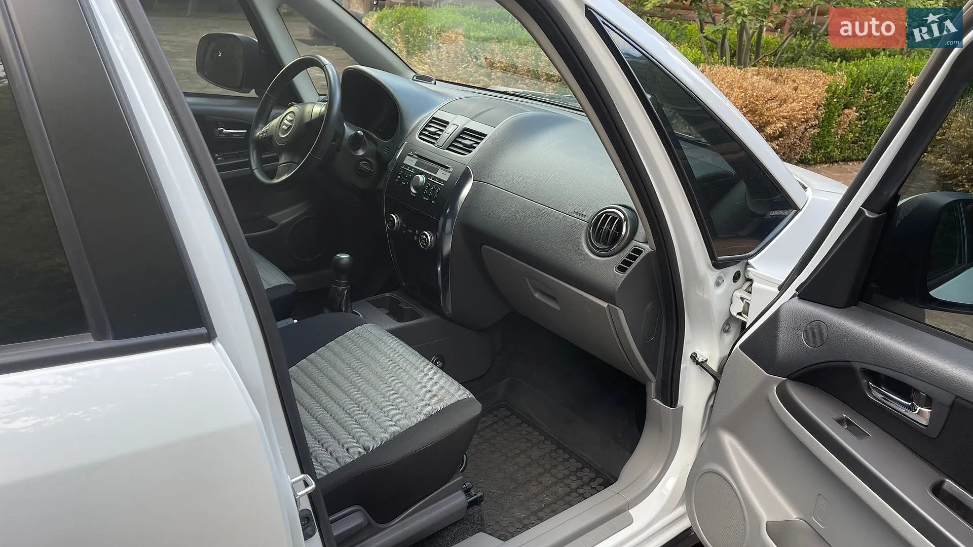 2013 Suzuki SX4 - мініатюра 19