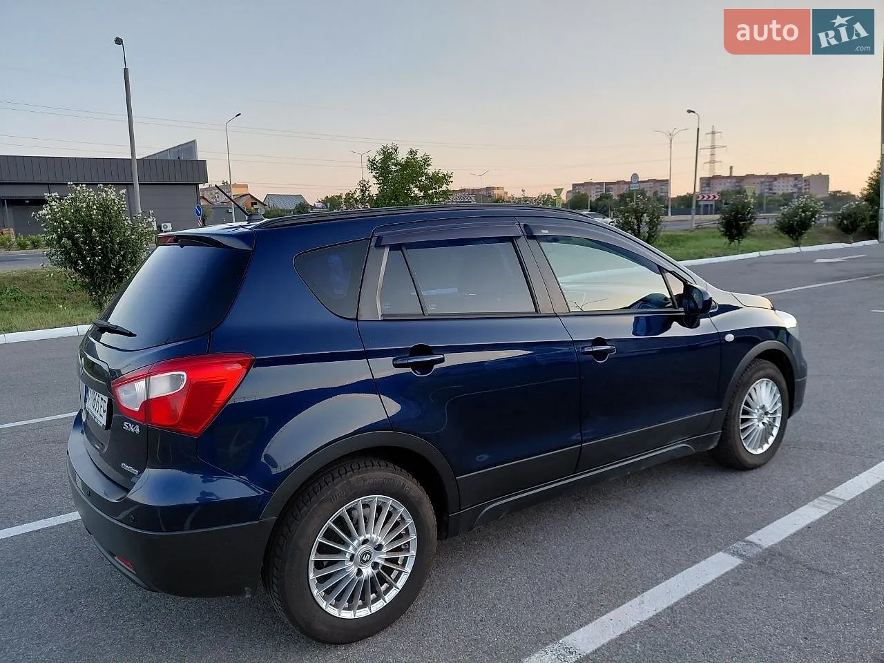 2017 Suzuki SX4 - мініатюра 4