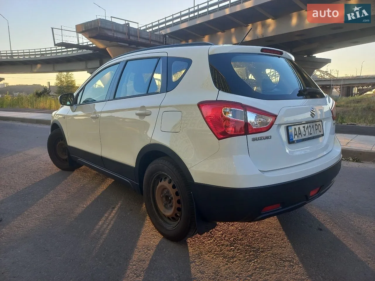 2017 Suzuki SX4 - мініатюра 4