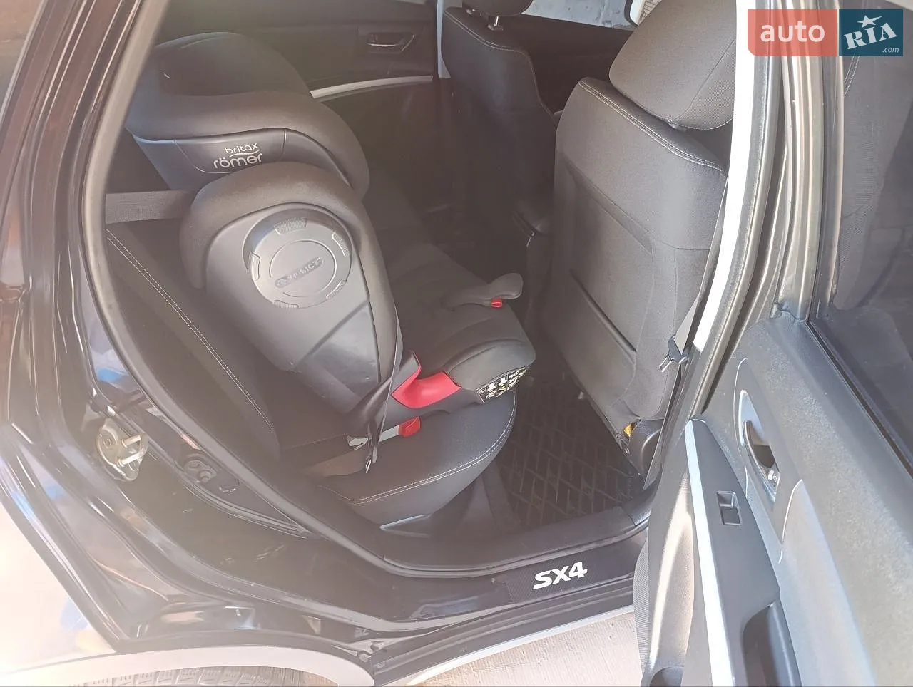 2014 Suzuki SX4 - мініатюра 3