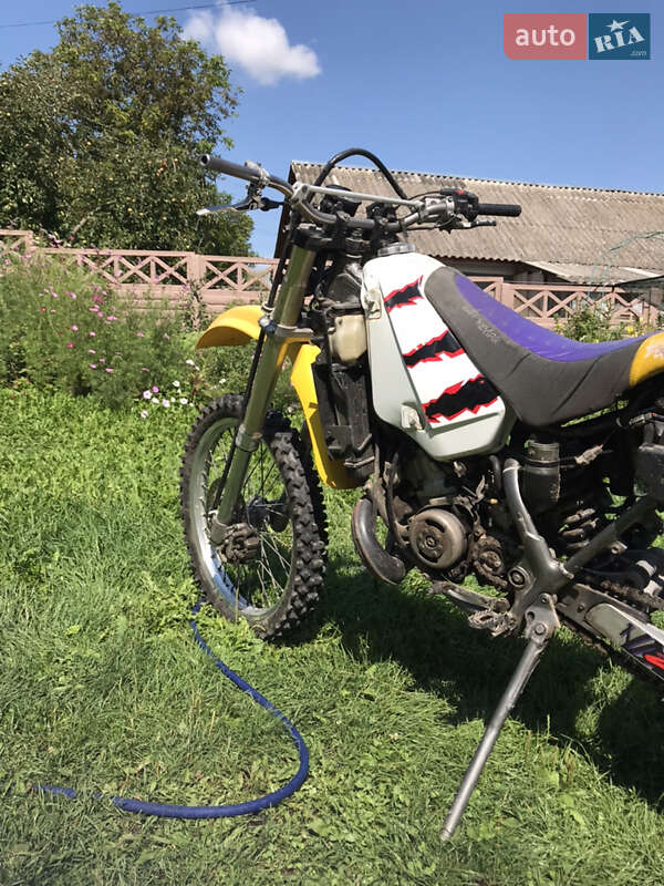 Мотоцикл Внедорожный (Enduro) Suzuki TS 200R 1997 в Ярмолинцах