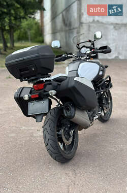 Мотоцикл Спорт-туризм Suzuki V-Strom 1000 2014 в 