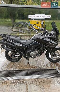 Мотоцикл Багатоцільовий (All-round) Suzuki V-Strom 1000 2008 в Києві