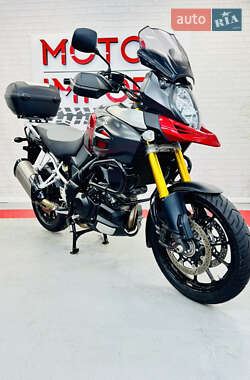 Мотоцикл Туризм Suzuki V-Strom 1000 2015 в 