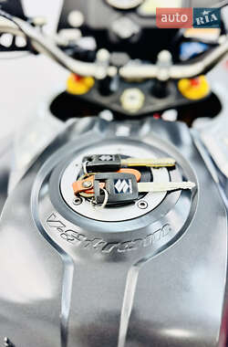 Мотоцикл Туризм Suzuki V-Strom 1000 2015 в 
