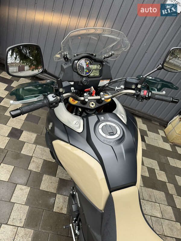Мотоцикл Многоцелевой (All-round) Suzuki V-Strom 1000 2014 в Новомосковске фото 11 Мотоцикл Многоцелевой (All-round) Suzuki V-Strom 1000 2014 в Новомосковске