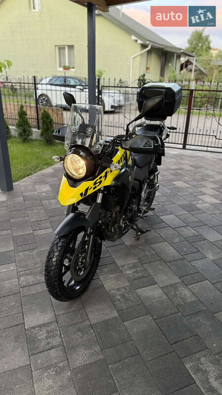 Мотоцикл Спорт-туризм Suzuki V-Strom 250 2020 в Ивано-Франковске
