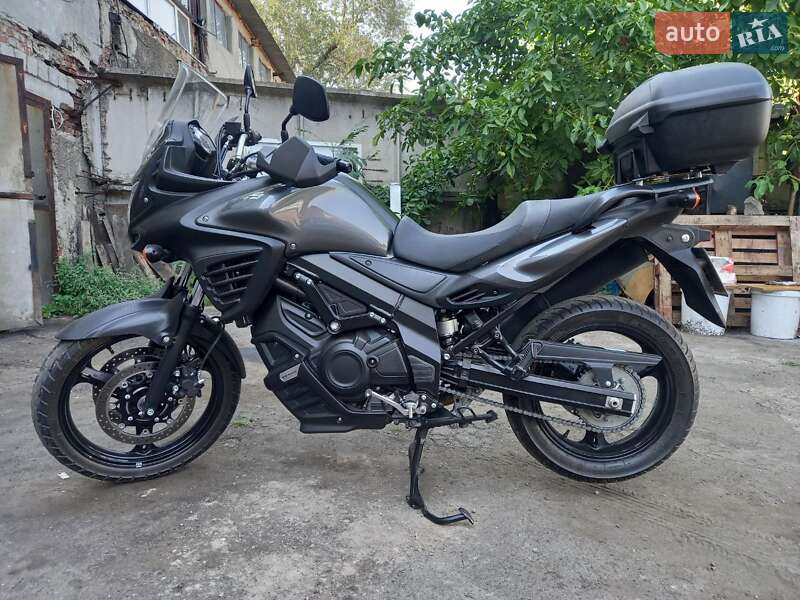 Мотоцикл Спорт-туризм Suzuki V-Strom 650 2016 в Дніпрі