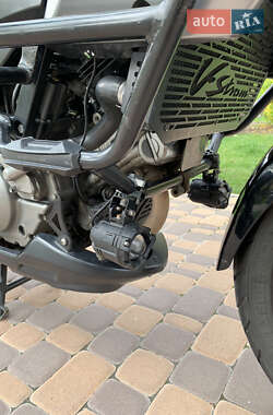 Мотоцикл Туризм Suzuki V-Strom 650 2007 в 