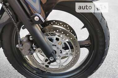 Мотоцикл Многоцелевой (All-round) Suzuki V-Strom 650 2006 в 