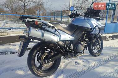 Мотоцикл Туризм Suzuki V-Strom 650 2007 в 