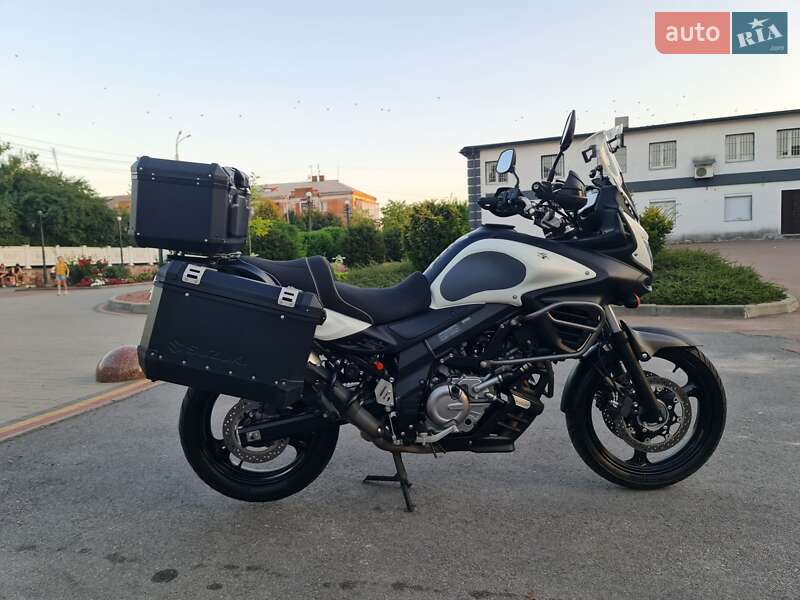 Мотоцикл Многоцелевой (All-round) Suzuki V-Strom 650 2012 в Житомире