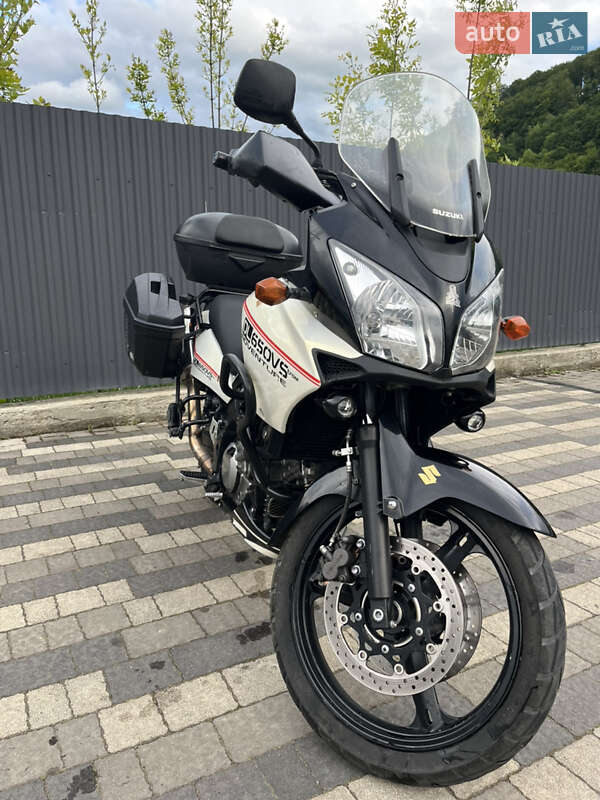 Мотоцикл Туризм Suzuki V-Strom 650 2007 в Сваляві