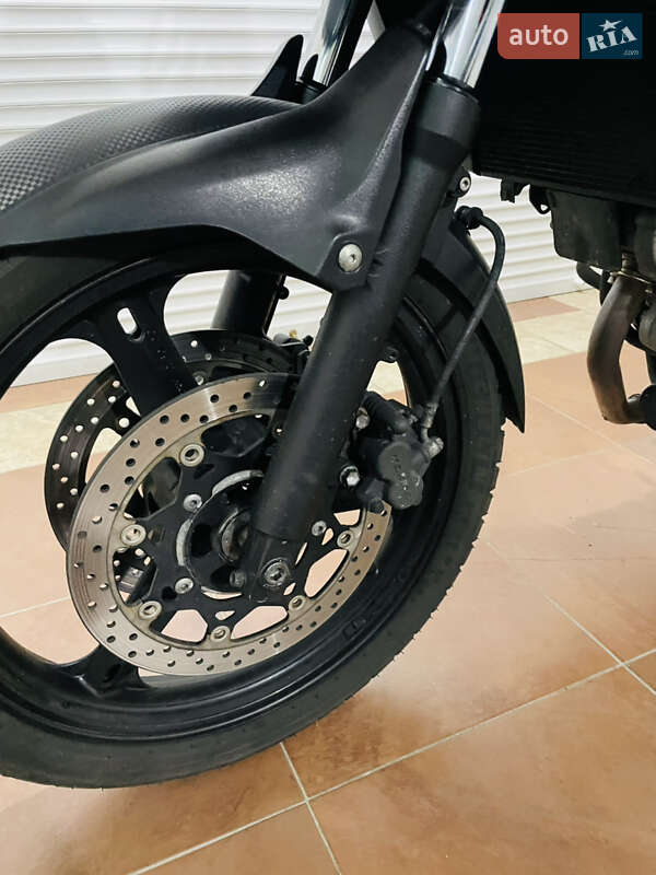 Мотоцикл Позашляховий (Enduro) Suzuki V-Strom 650 2013 в Києві