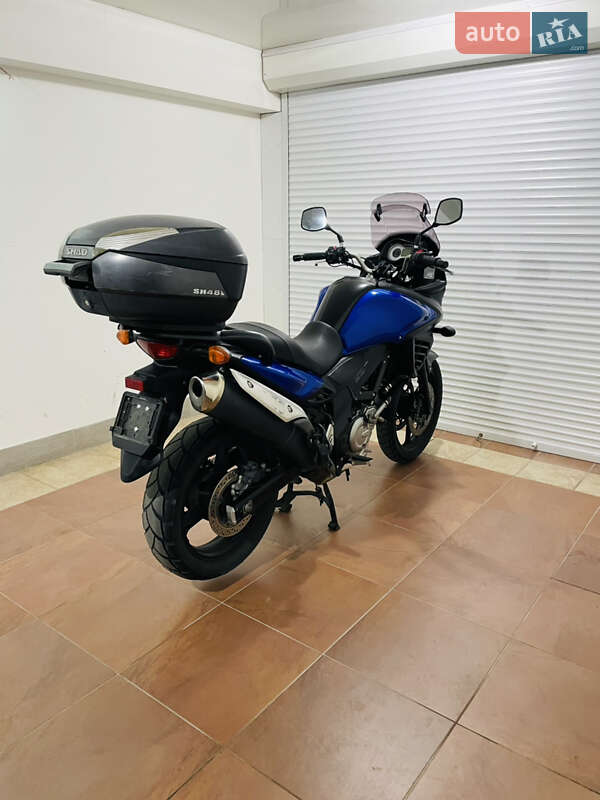 Мотоцикл Позашляховий (Enduro) Suzuki V-Strom 650 2013 в Києві