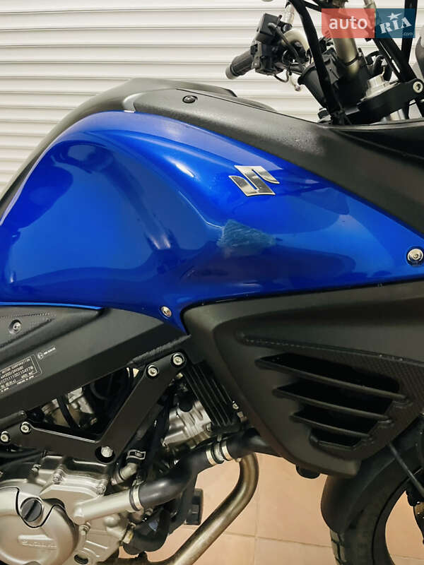 Мотоцикл Позашляховий (Enduro) Suzuki V-Strom 650 2013 в Києві