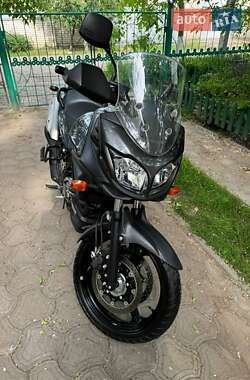 Мотоцикл Спорт-туризм Suzuki V-Strom 650 2016 в 