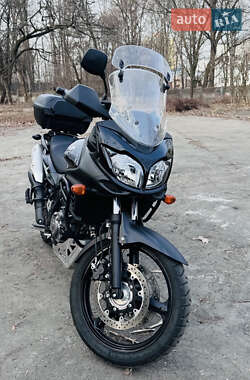 Мотоцикл Туризм Suzuki V-Strom 650 2012 в 