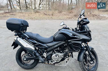 Мотоцикл Туризм Suzuki V-Strom 650 2012 в 