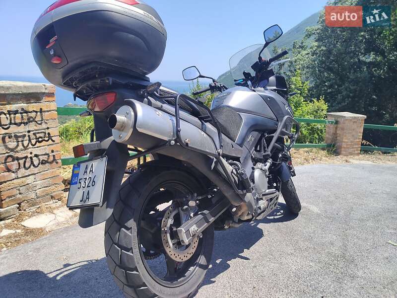 Мотоцикл Туризм Suzuki V-Strom 650 2007 в Києві