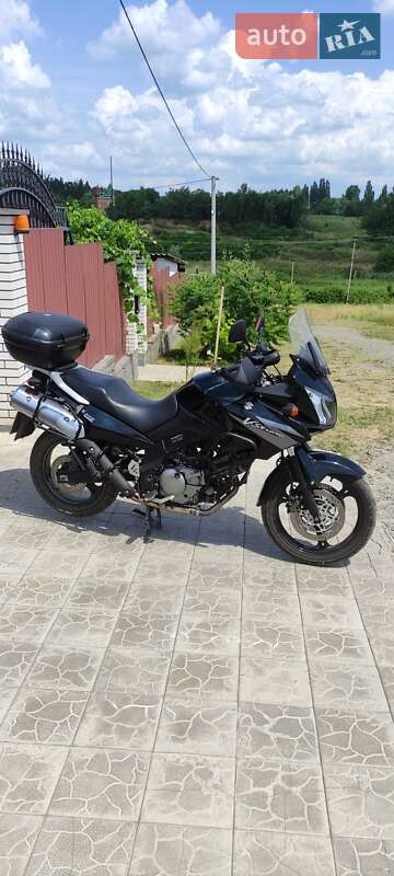Suzuki V-Strom 650