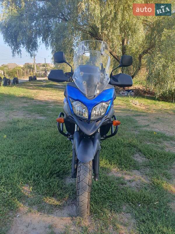 Мотоцикл Багатоцільовий (All-round) Suzuki V-Strom 650 2013 в Дніпрі