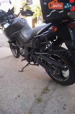 Мотоцикл Туризм Suzuki V-Strom 650 2008 в 