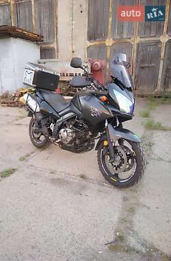 Мотоцикл Туризм Suzuki V-Strom 650 2008 в 