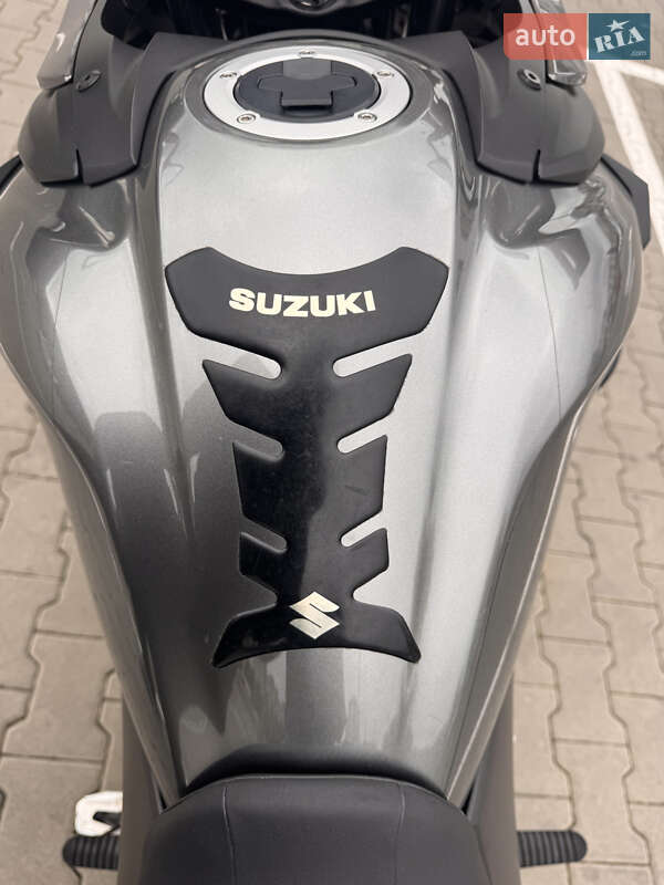 Мотоцикл Туризм Suzuki V-Strom 650 2021 в Киеве фото 11 Мотоцикл Туризм Suzuki V-Strom 650 2021 в Киеве