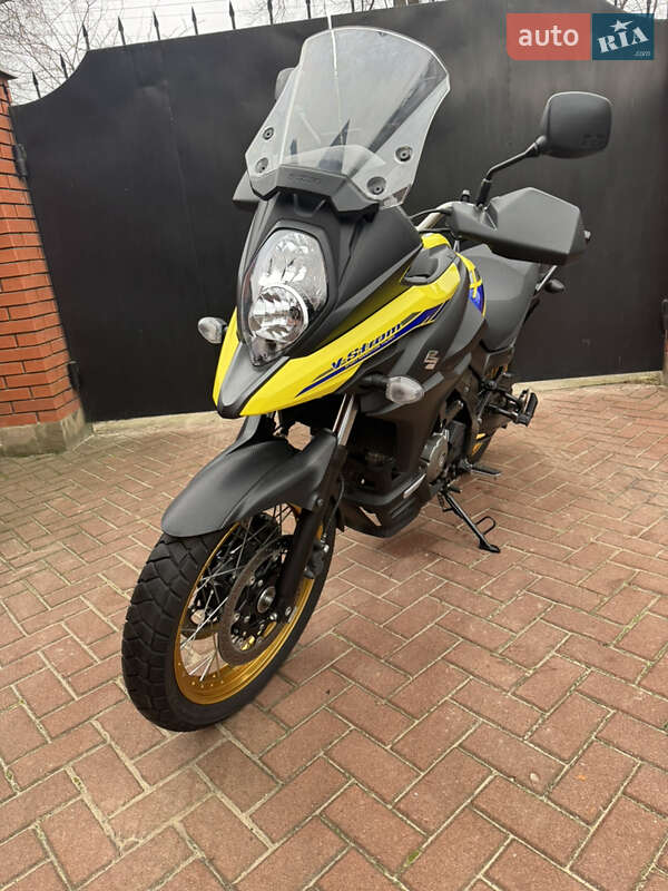 Мотоцикл Без обтекателей (Naked bike) Suzuki V-Strom 650 2022 в Сновске