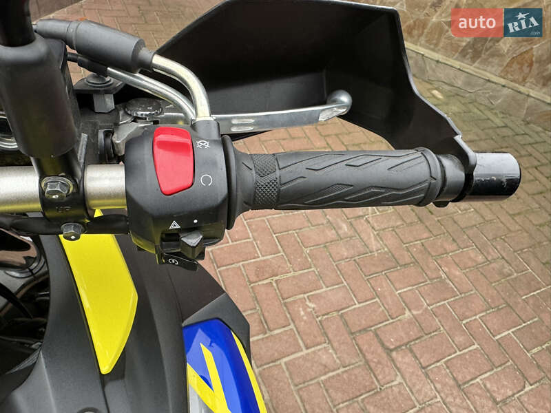 Мотоцикл Без обтекателей (Naked bike) Suzuki V-Strom 650 2022 в Сновске