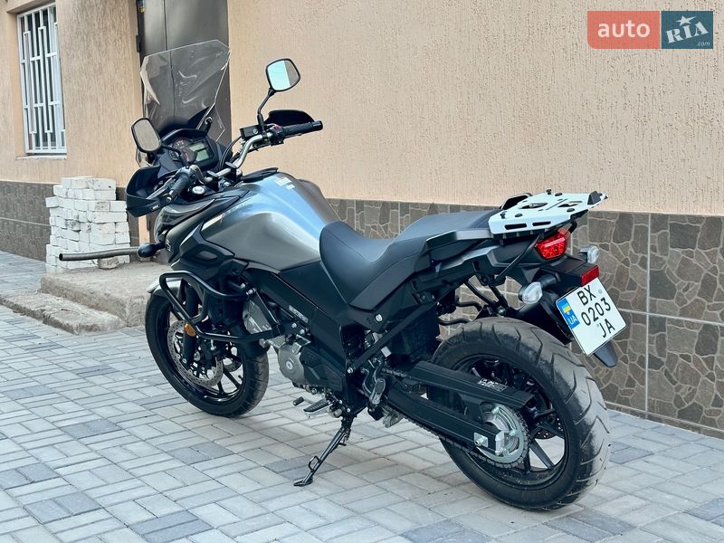 Suzuki V-Strom 650 2021