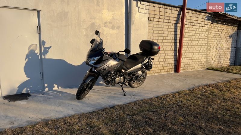 Мотоцикл Круізер Suzuki V-Strom 650 2006 в Житомирі