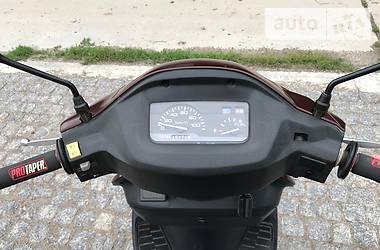 Скутер Suzuki Vecstar 125 2005 в Харькове