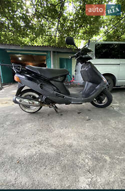 Мопеды Suzuki Vecstar 125 2000 в 