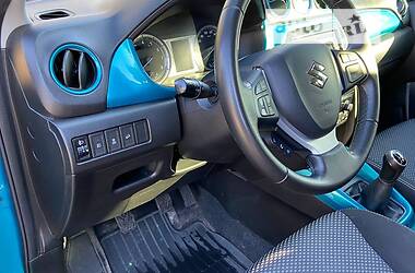 Позашляховик / Кросовер Suzuki Vitara 2016 в 