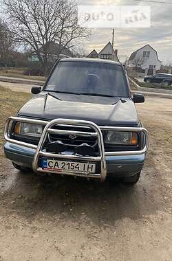 Внедорожник / Кроссовер Suzuki Vitara 1996 в Умани