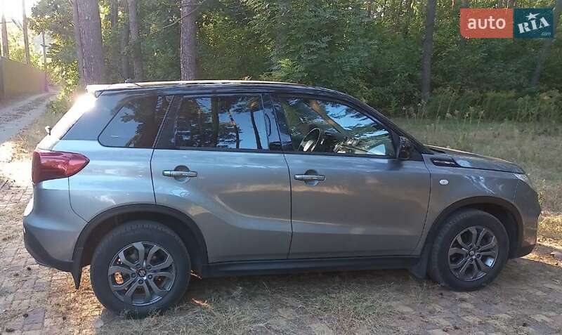 Позашляховик / Кросовер Suzuki Vitara 2021 в Києві фото 4 Позашляховик / Кросовер Suzuki Vitara 2021 в Києві