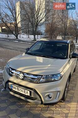 Позашляховик / Кросовер Suzuki Vitara 2016 в Києві