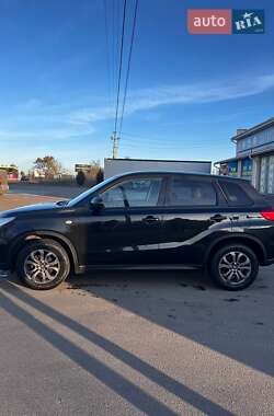 Позашляховик / Кросовер Suzuki Vitara 2017 в Києві