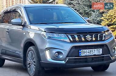 Внедорожник / Кроссовер Suzuki Vitara 2022 в Одессе