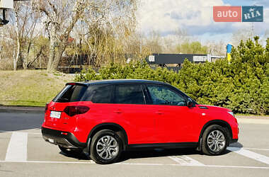 Внедорожник / Кроссовер Suzuki Vitara 2021 в 