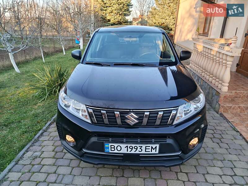 Позашляховик / Кросовер Suzuki Vitara 2021 в Рівному