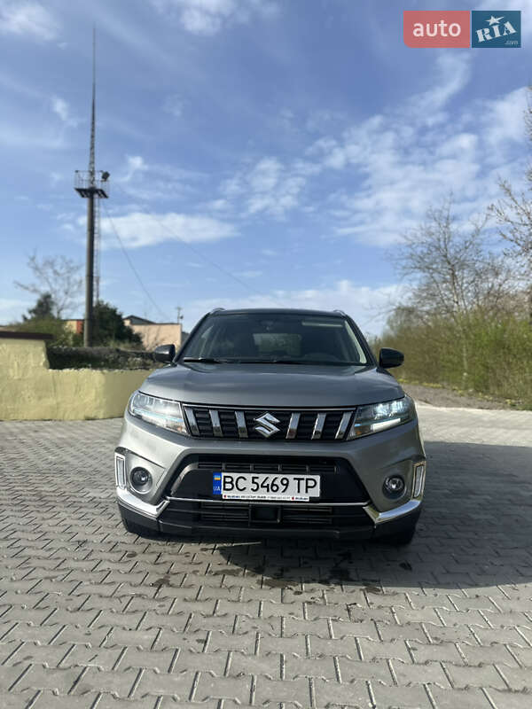Внедорожник / Кроссовер Suzuki Vitara 2024 в 