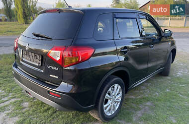 Внедорожник / Кроссовер Suzuki Vitara 2017 в 
