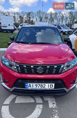 Позашляховик / Кросовер Suzuki Vitara 2019 в 