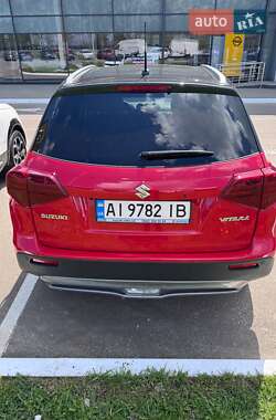 Позашляховик / Кросовер Suzuki Vitara 2019 в 