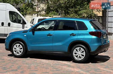 Внедорожник / Кроссовер Suzuki Vitara 2021 в 